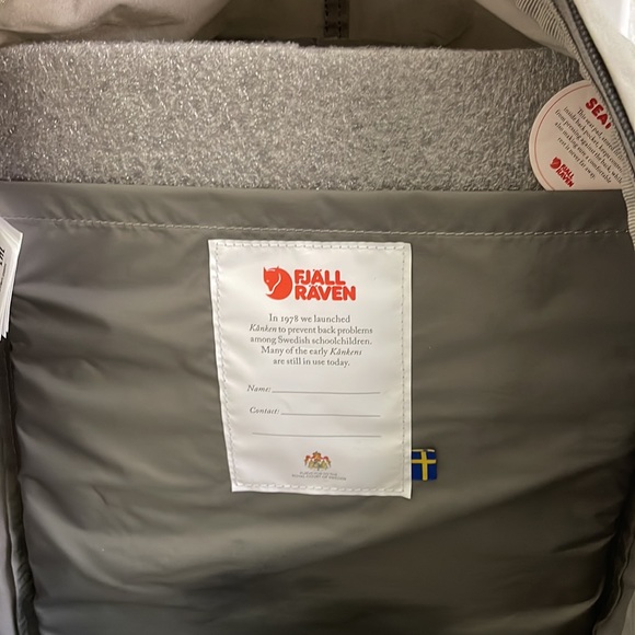 KÅNKEN everyday outdoor backpack - Picture 2 of 5